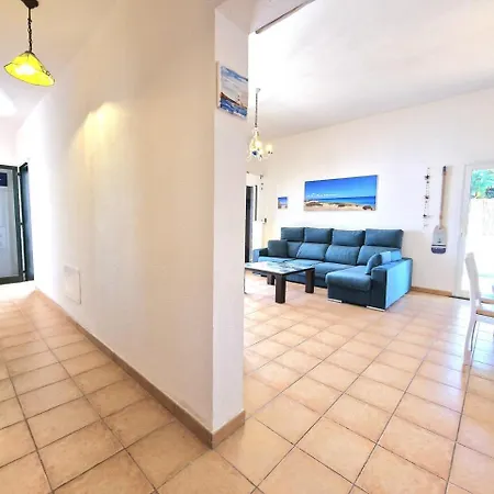 Casa Kody Corralejo لا أوليفا