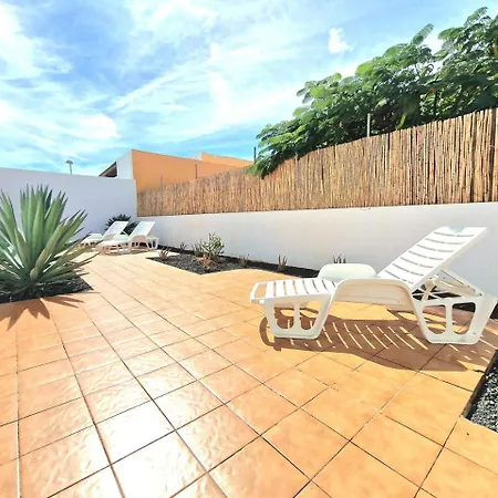 Casa Kody Corralejo لا أوليفا