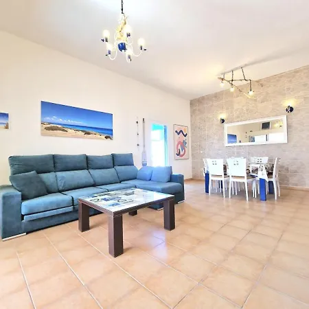 Casa Kody Corralejo لا أوليفا